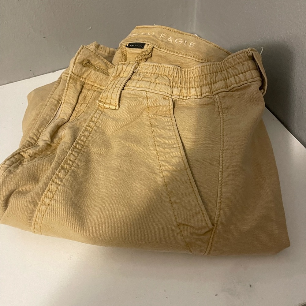 American Eagle women cargos